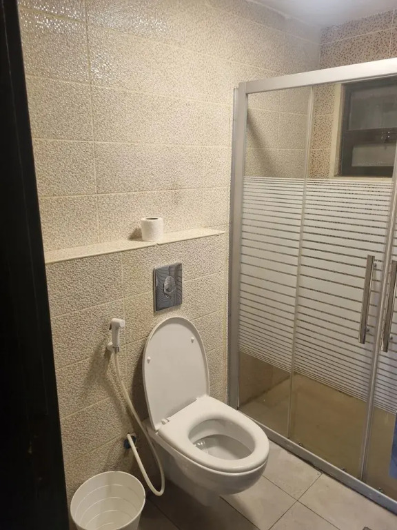 Charming Amman Apartment With Central Air-con & Street Parking
