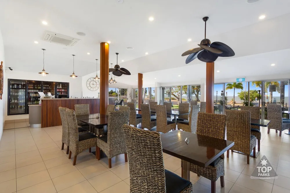 Cardwell Beachcomber Motel & Tourist Park