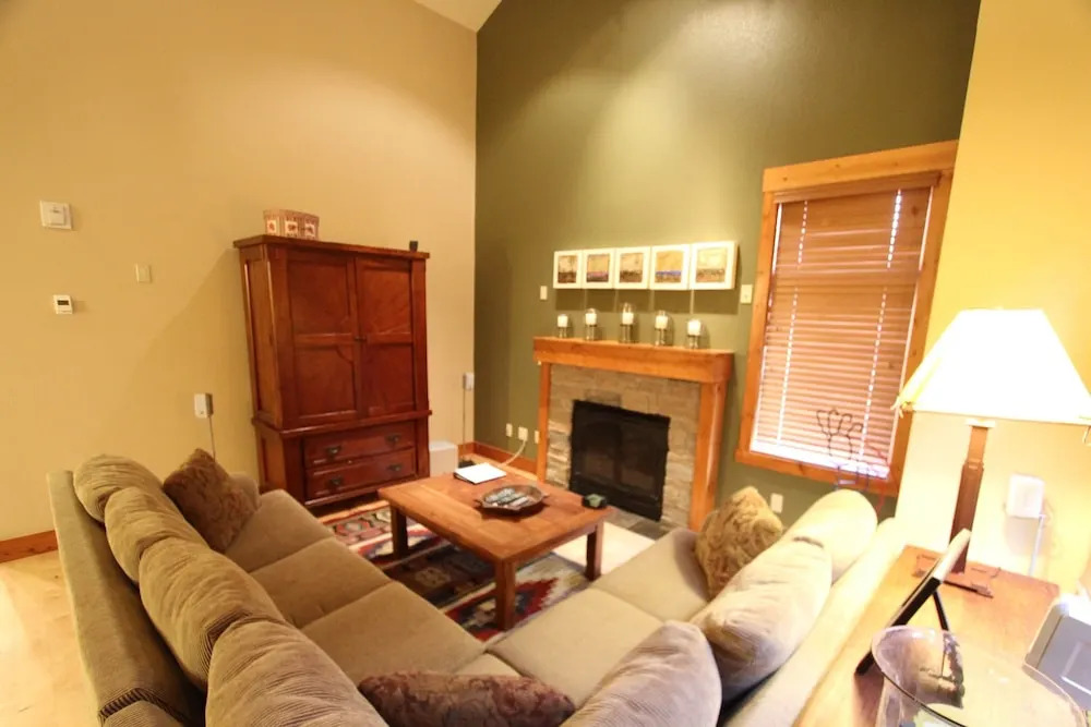 The Cabins 18 3 Bedrooms 2 Bathrooms Condo