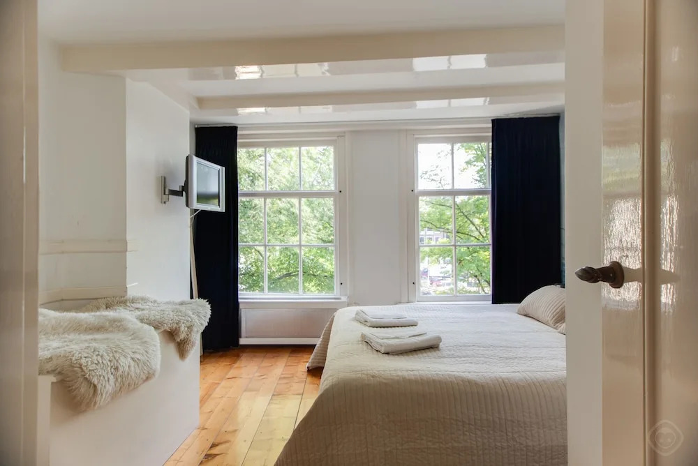 Marine View Apartment
