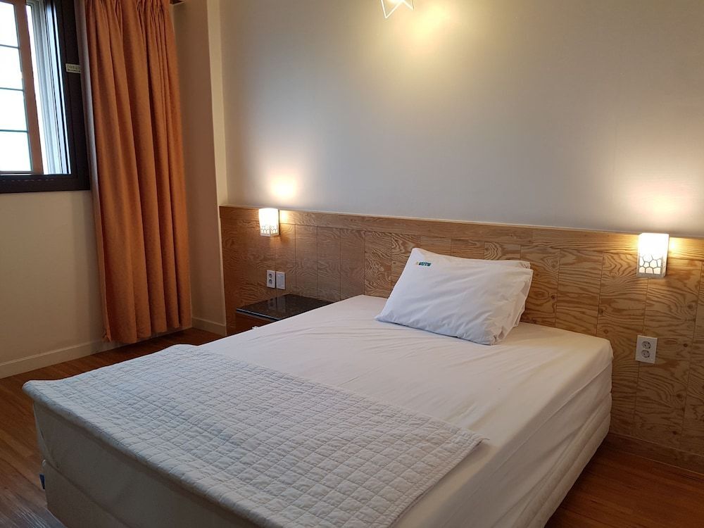 Daegu Hilltop Hotel