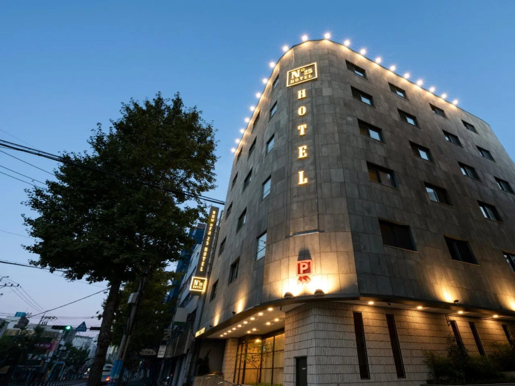 No. 25 Signature Hotel Daecheong
