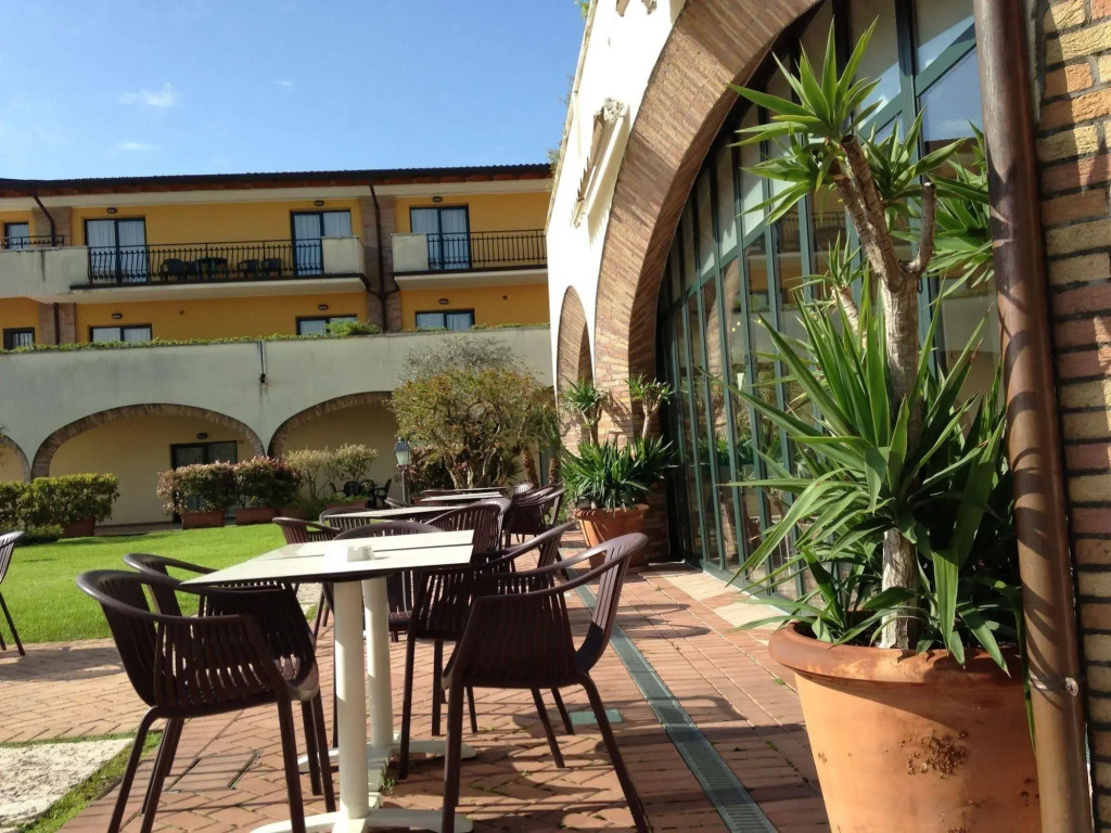 Le Terrazze sul Lago Hotel & Residence