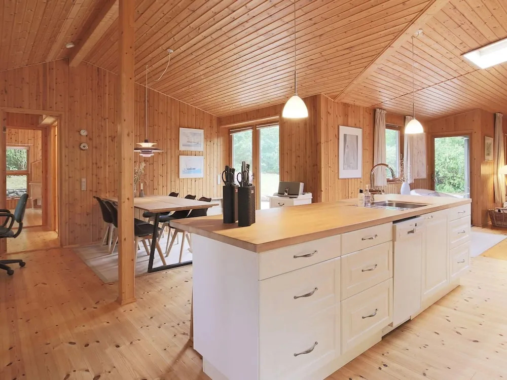 6 person holiday home in Gilleleje