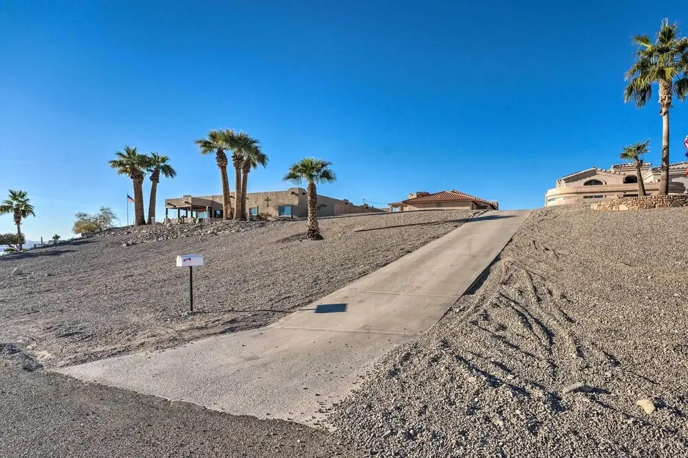 Patio, Rooftop Deck & Mtn Views: Lake Havasu Home!
