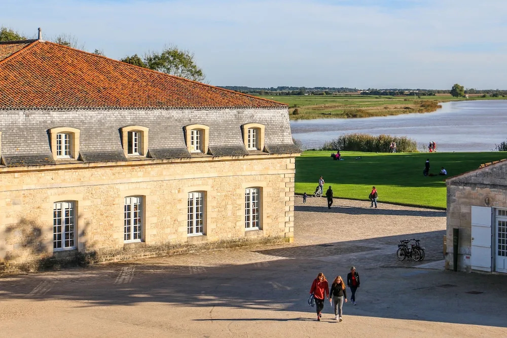 Yann Locations meublées