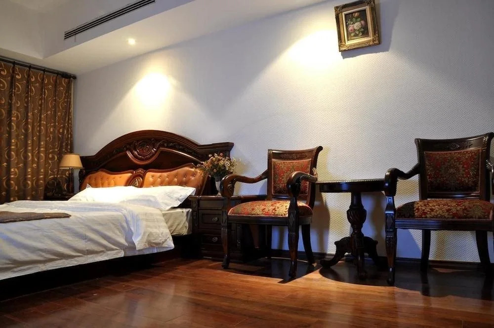 Cathy Hotel Apartments