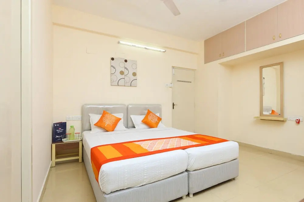 SilverKey Executive Stays 20001 Ashok Nagar