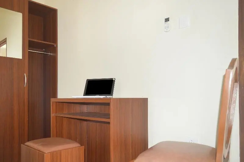OYO 91491 Zalfa Guest House Syariah