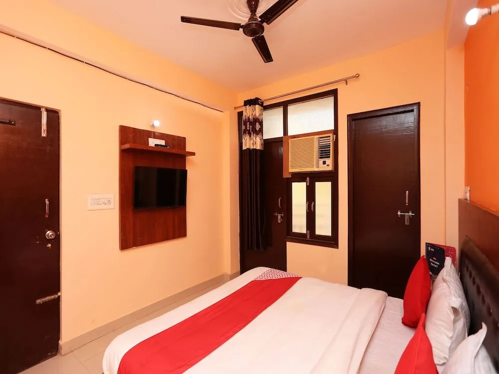 OYO 22826 Hotel Sheltear & Resturant