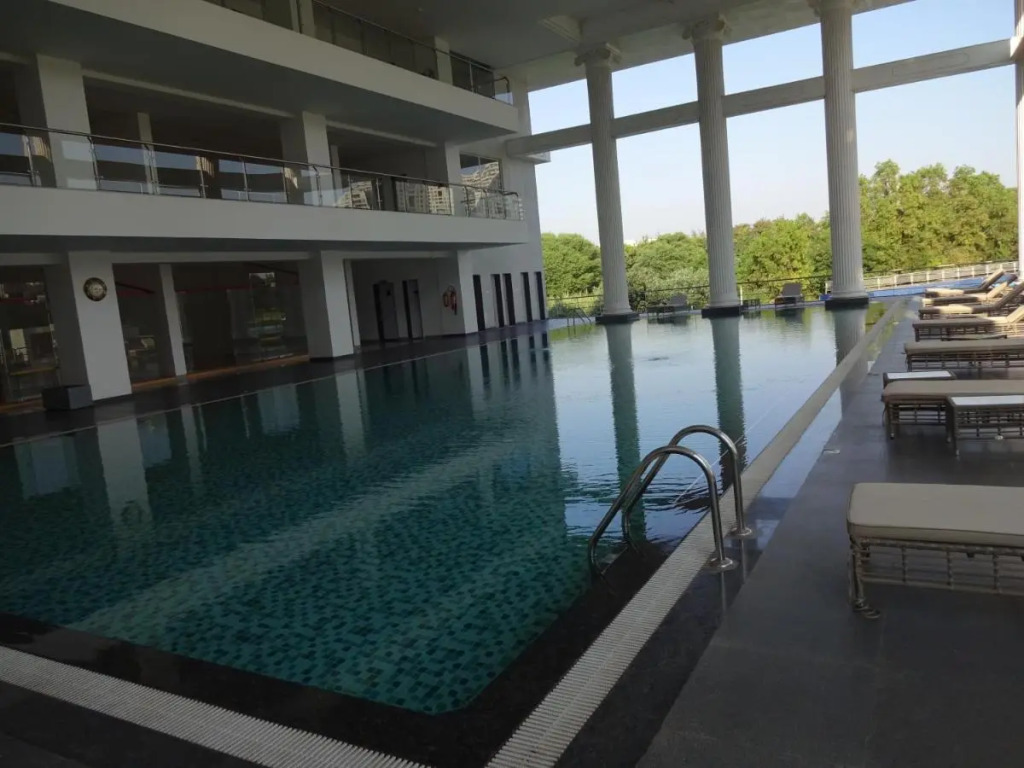 Amanora The Fern Pune, Series by Marriott