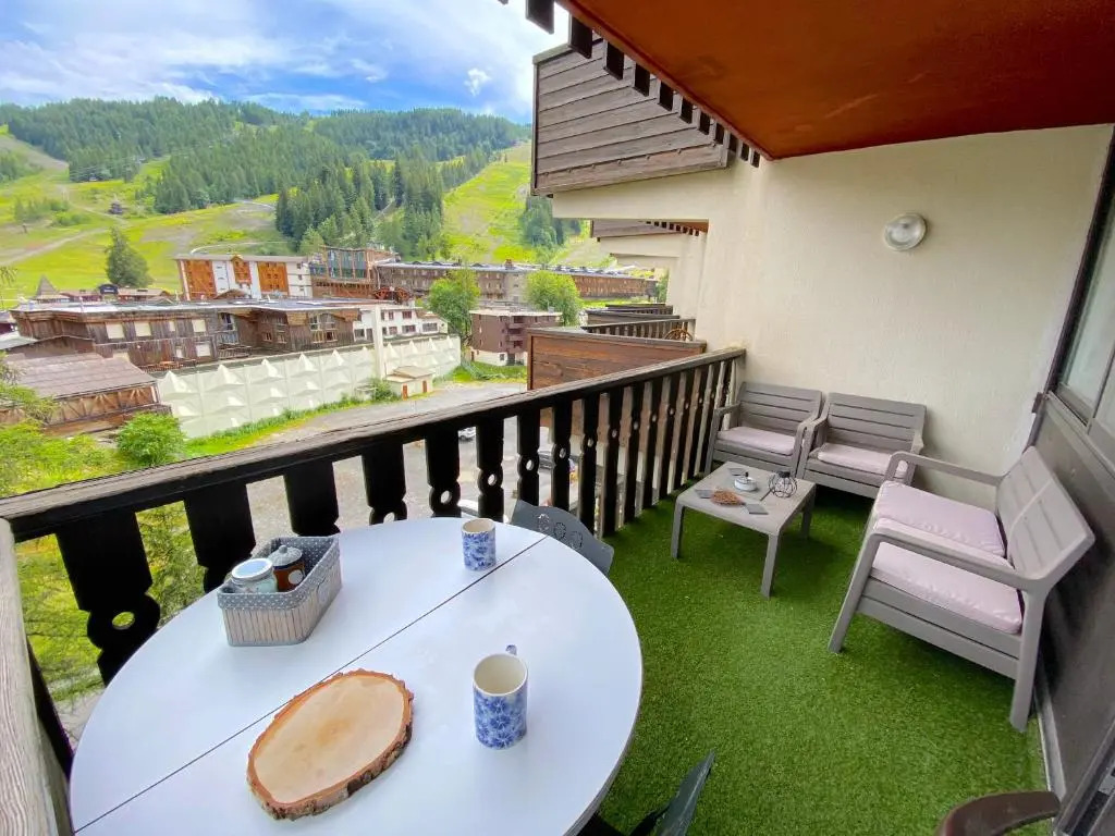 Studio vue panoramique au pied des pistes