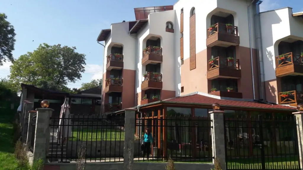Lakata Guest House