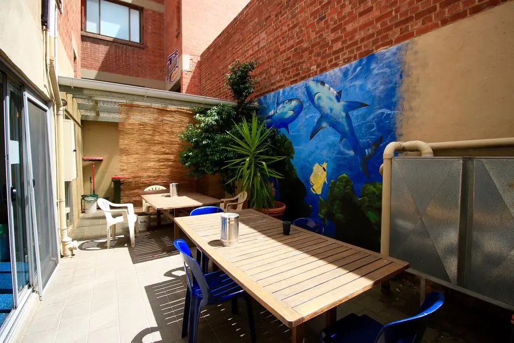 The Guesthouse - Hostel