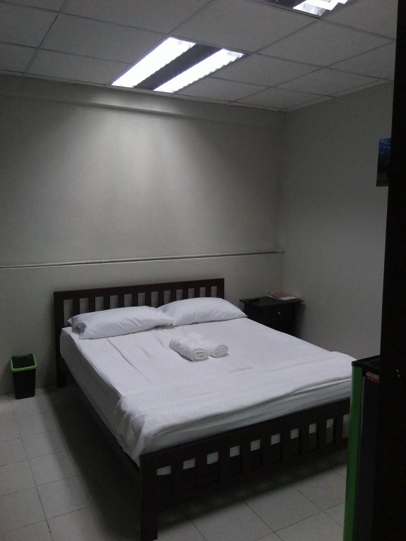 Royal Anand Guest House
