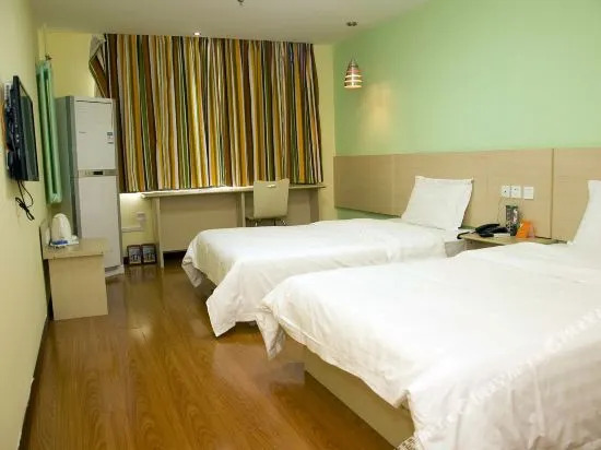 7Days Inn Huanggang Xishui Hongzhu road
