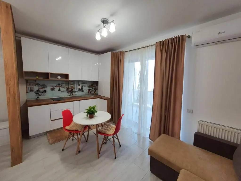 Listone Apartment 12 Mamaia Nord