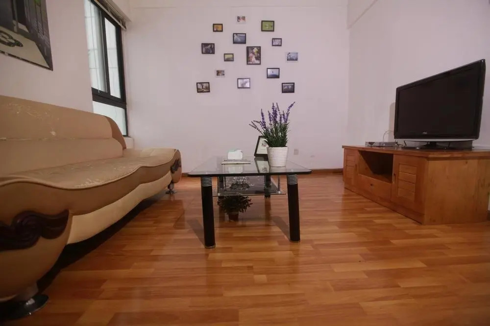 Tianfuzhijia Warm Hotel