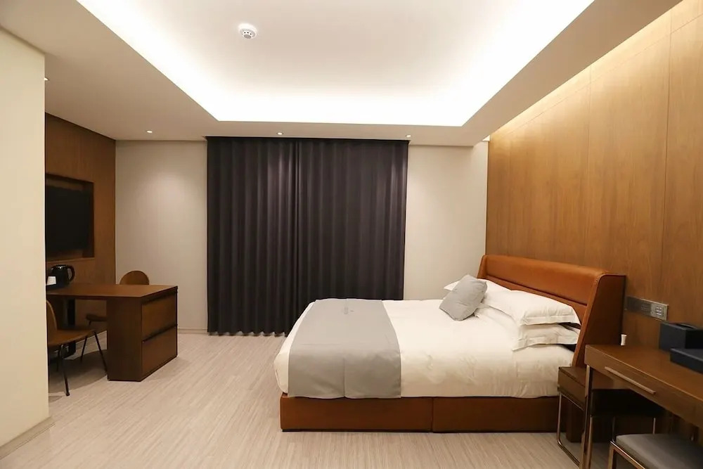 Dongdaegu Station Eastern Hotel