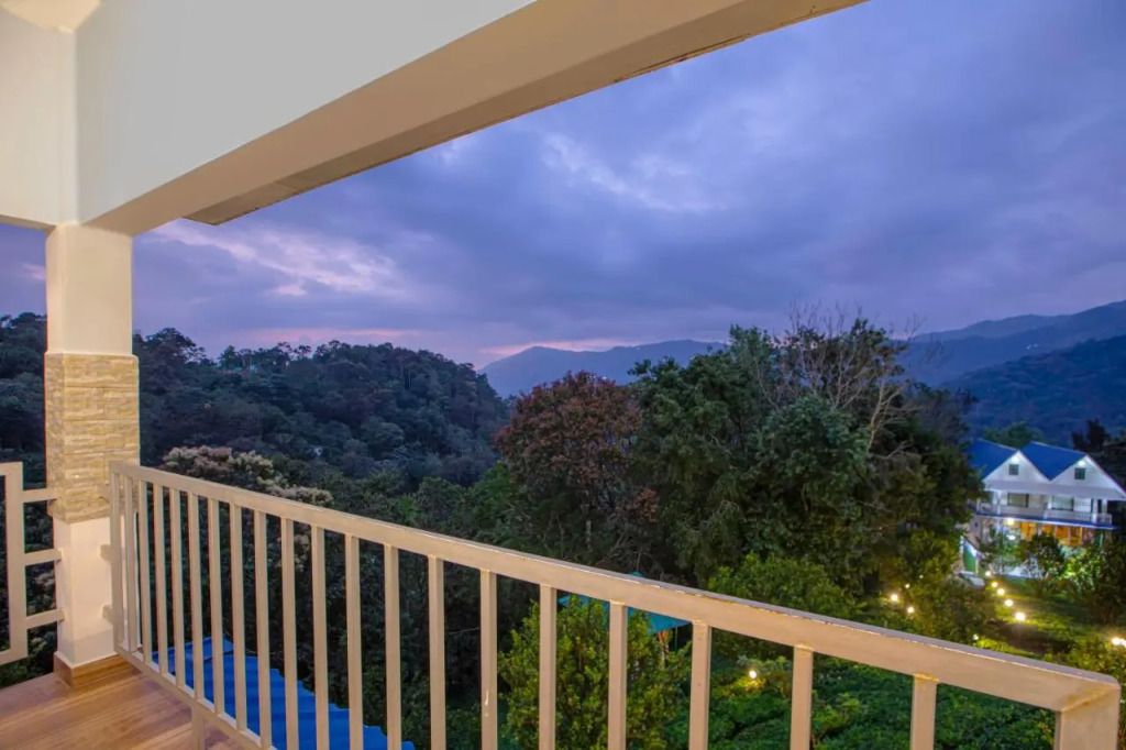 Eterno Camellia & Elettaria Resort with Pool