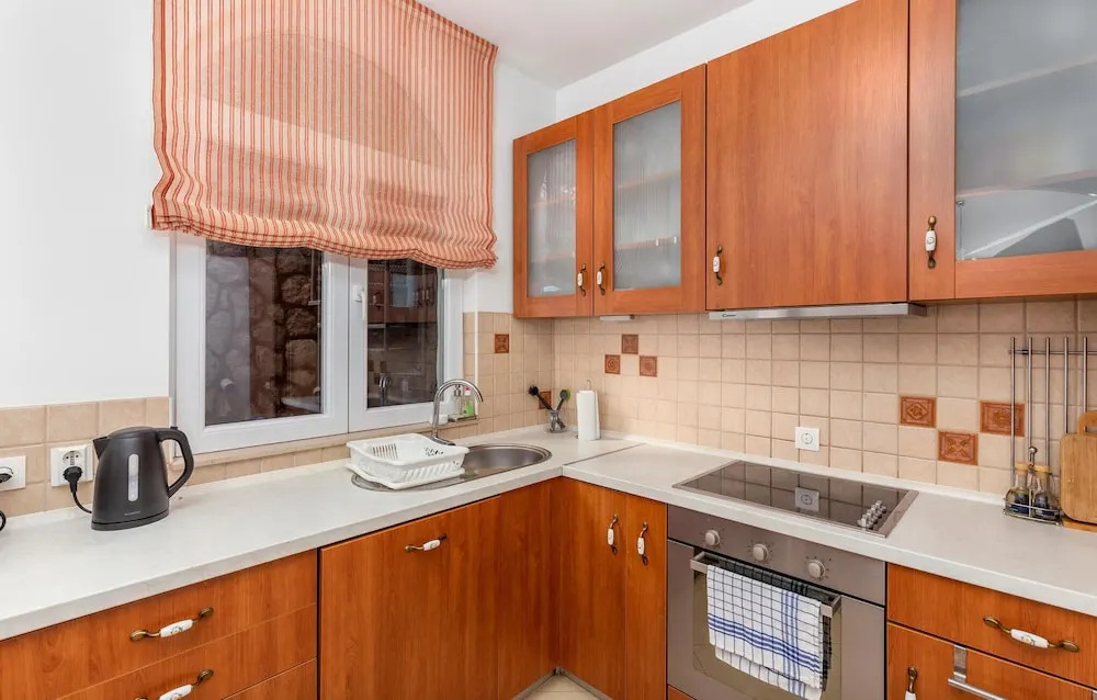 Lovely Home In Veprinac