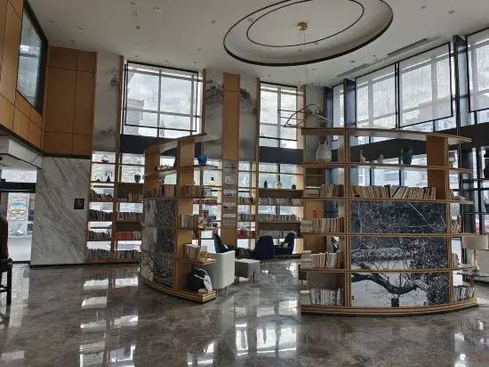 Atour Hotel (Huangshan Ancient Street, Xin'an Riverside)