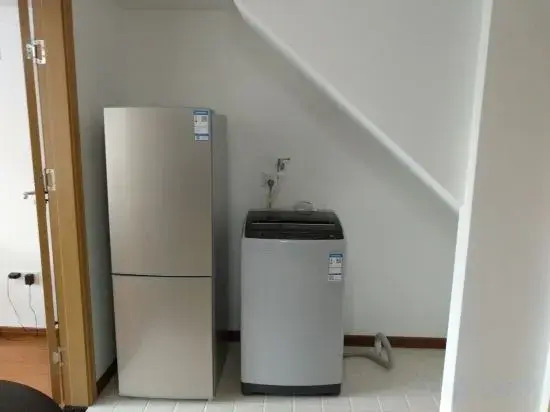 Qingshe Apartment (Shanghai Sijing Metro Station)