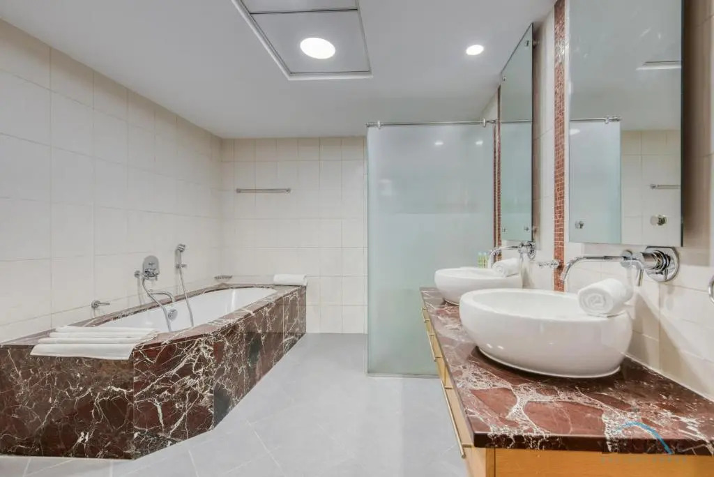 Outstanding 3BR at Sadaf 7 JBR by Deluxe Holiday Homes