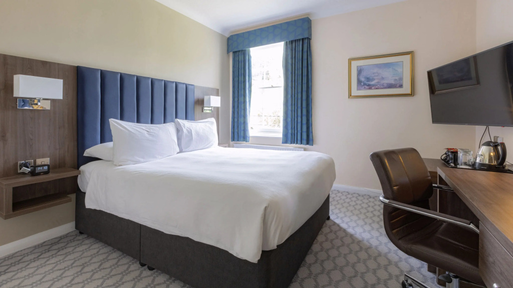 Avisford Park Hotel
