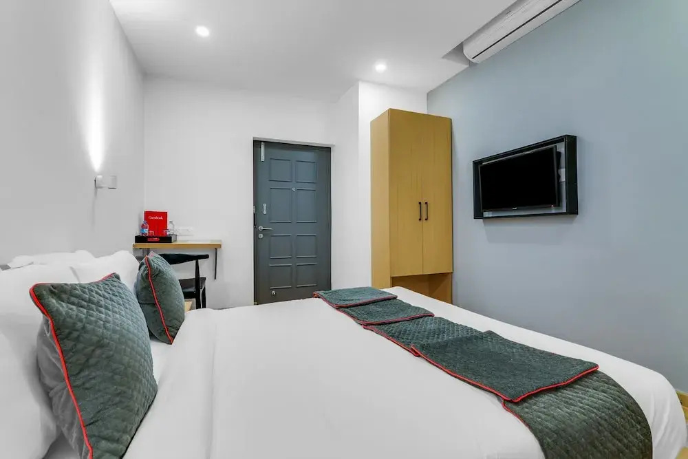Oyo Townhouse 87 Spartan Nagar