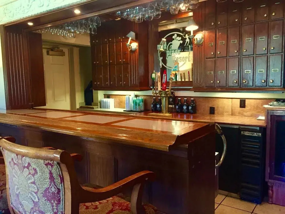 Mid Pines Inn & Golf Club