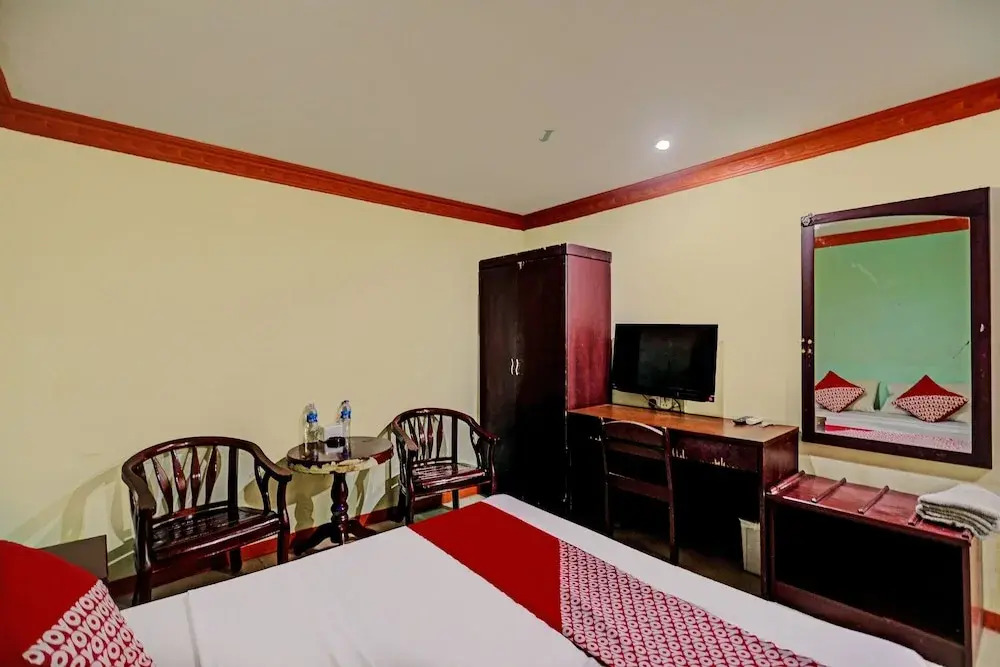 OYO 92402 City View Hotel