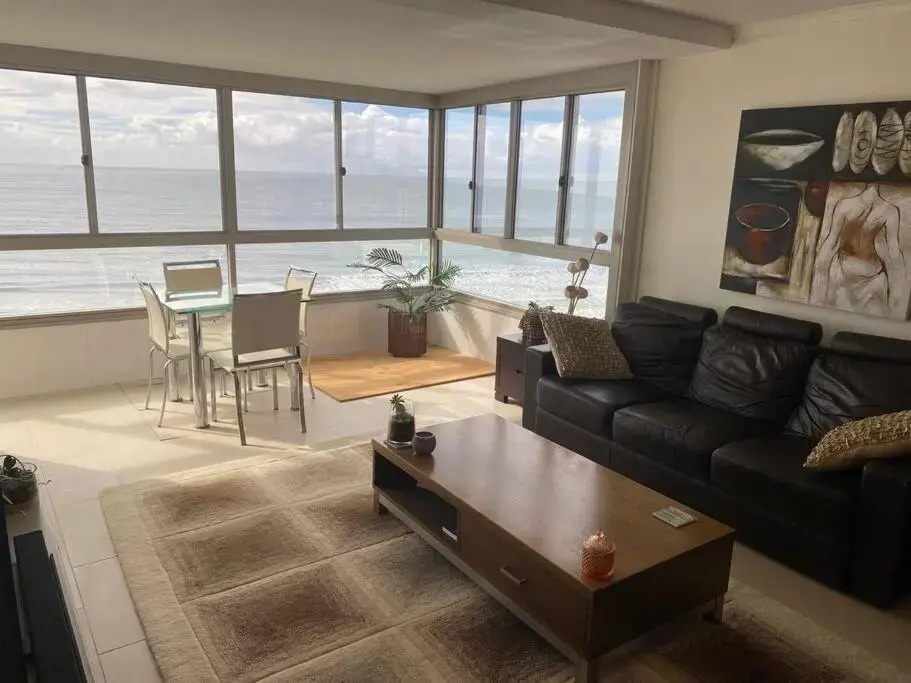 Alex Beachfront 3 brm Apartment - 9th floor