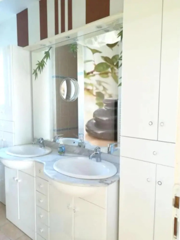 Villa With 3 Bedrooms in Lavergne, With Wonderful Lake View, Private P