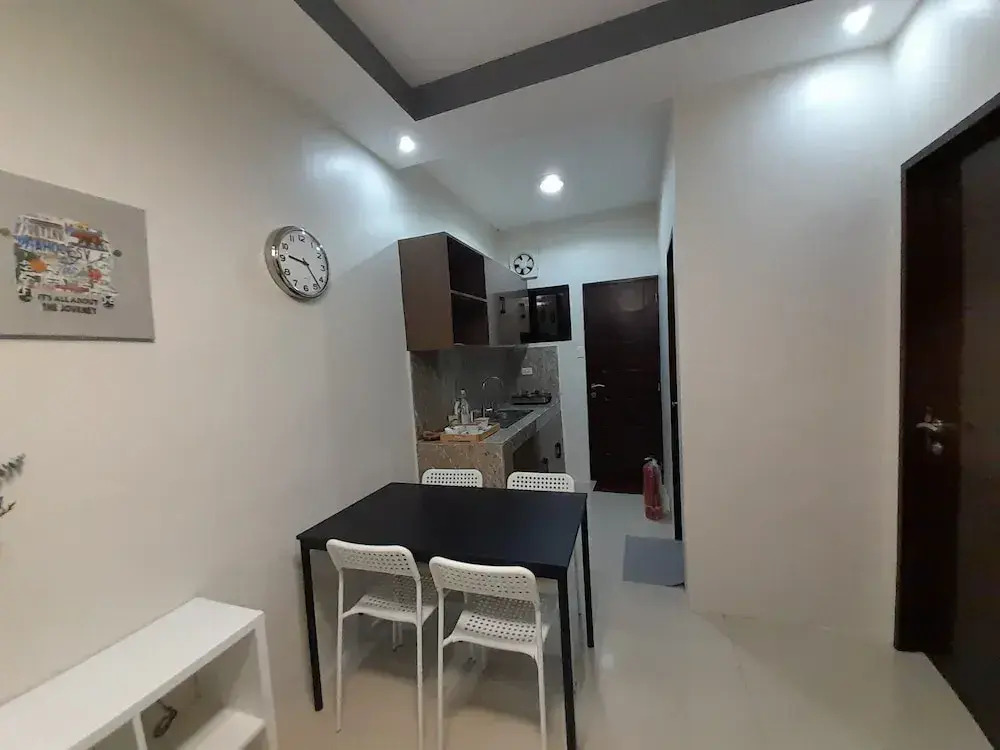 Manzil Anilao B&B 2 bdr apt U4