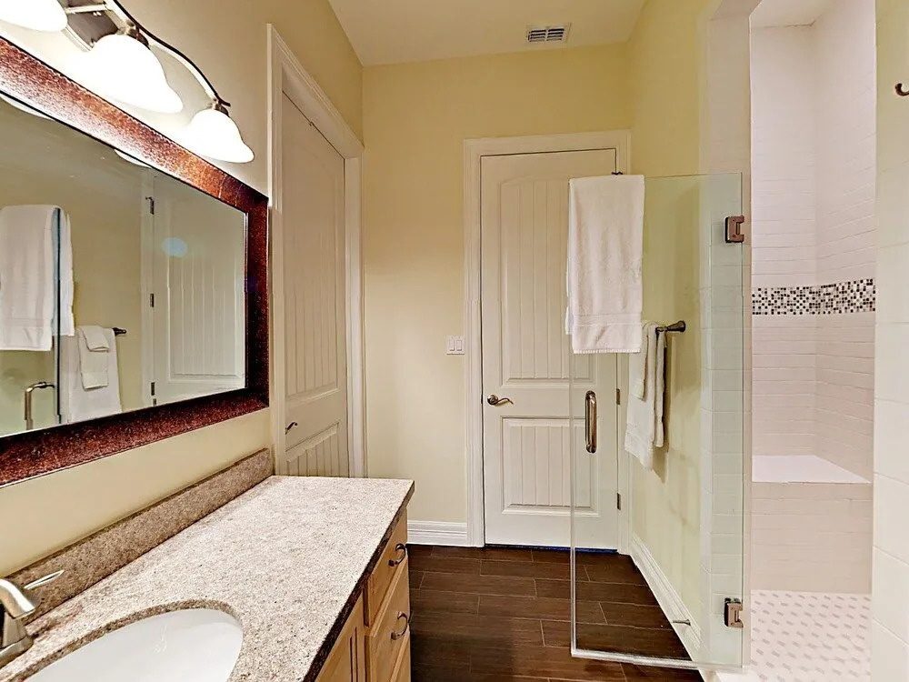 132 E Capricorn Drive Condo - 2 Br condo by RedAwning