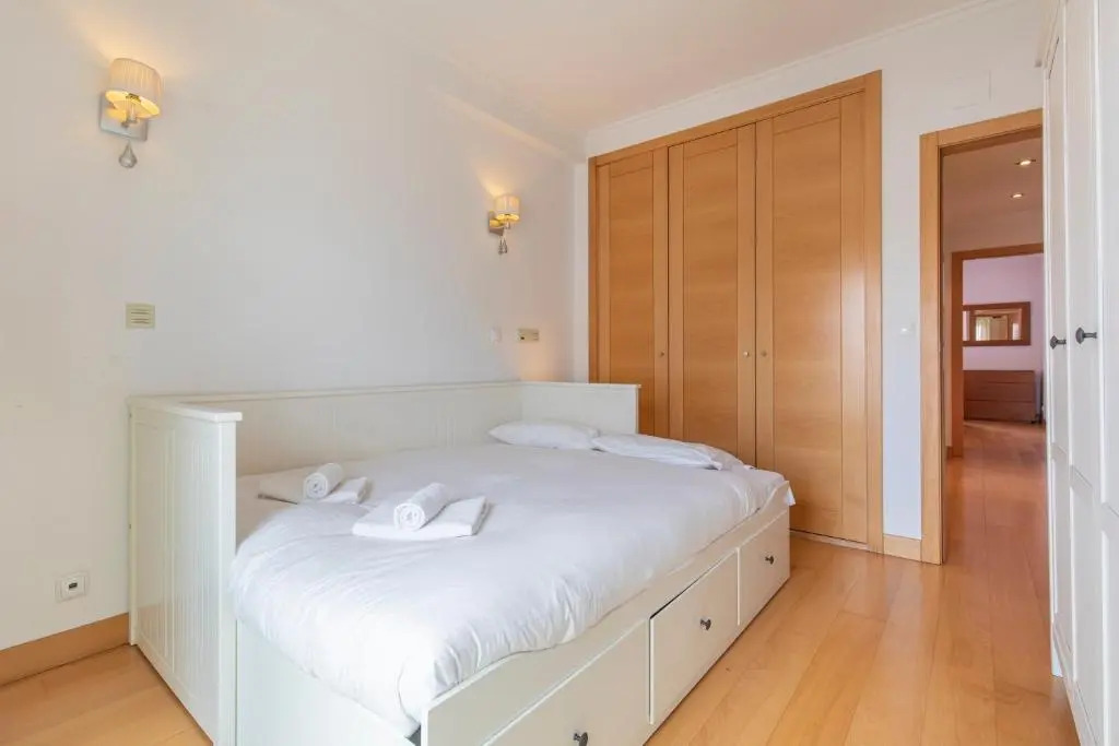 LovelyStay - Modern apartment in Anjos