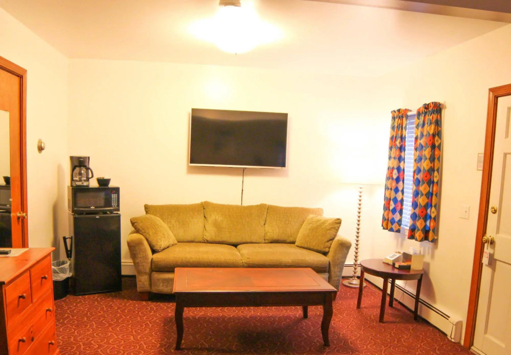 Willows Motel