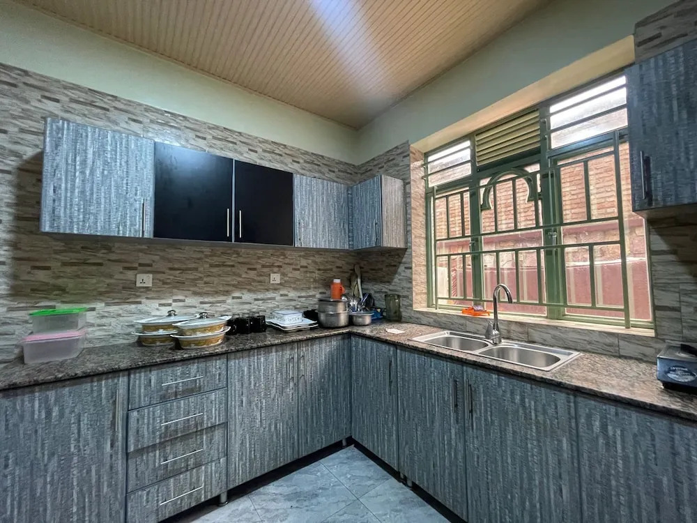 Stunning 2-bed Apartment in Kigali