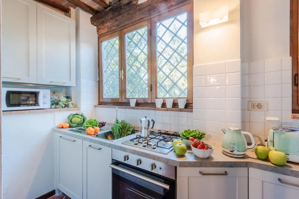 Casa Genny in Lucca With 1 Bedrooms and 1 Bathrooms