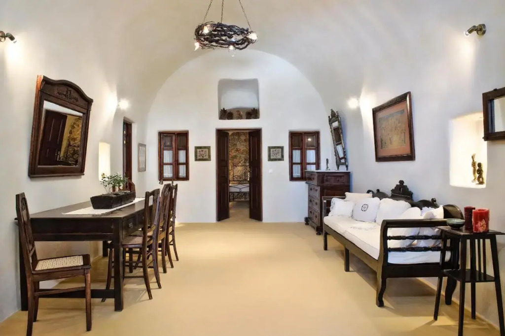Deus Villa