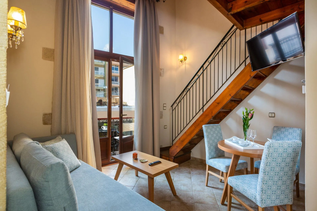 Phaedra Suites