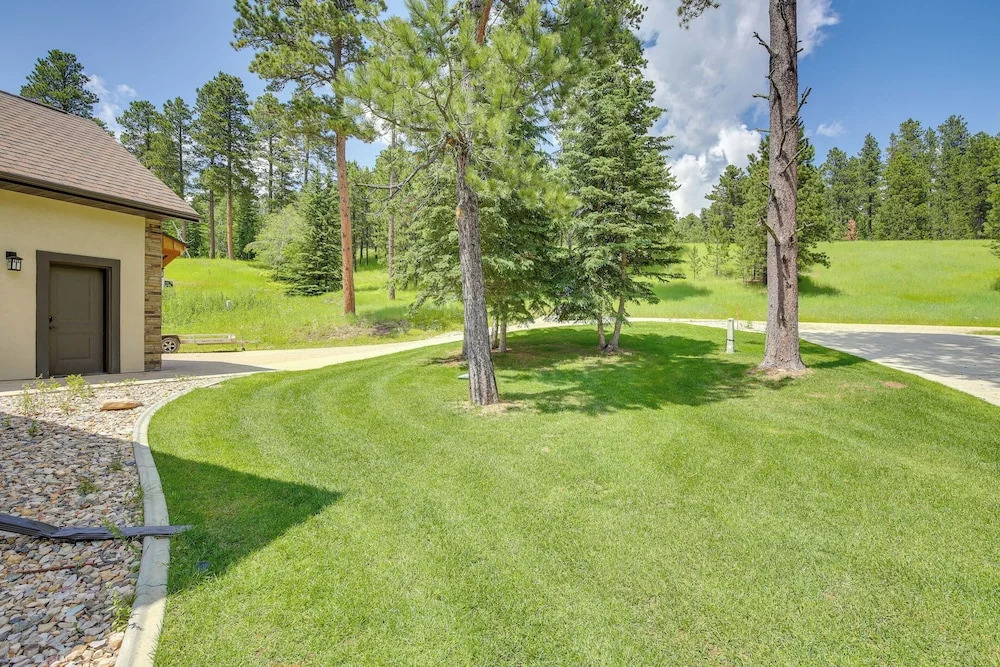 Family-friendly Lead Cabin Near Atv/snowmobiling