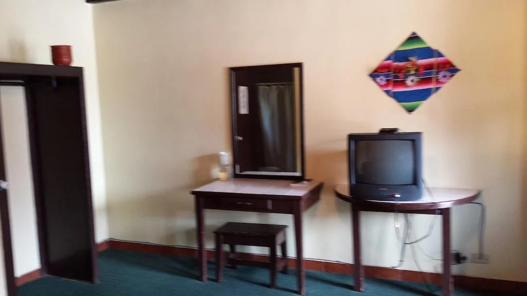 Motel Ensenada Inn