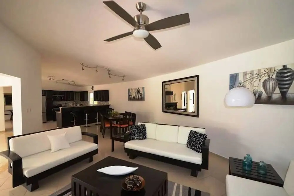 Specially Design 6 Bedroom Villa With King Beds