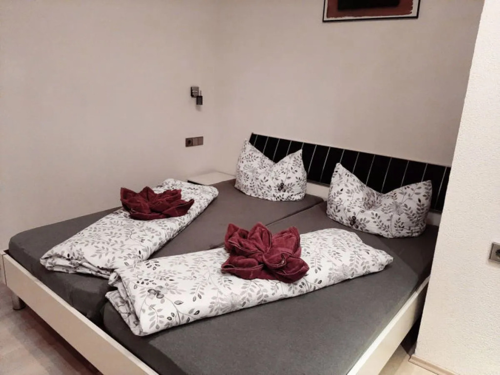 Apartment Sandra See