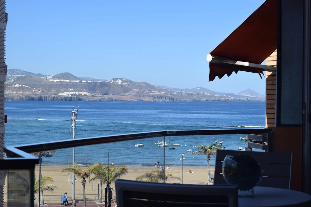 Canteras Luxury Beach Apartments