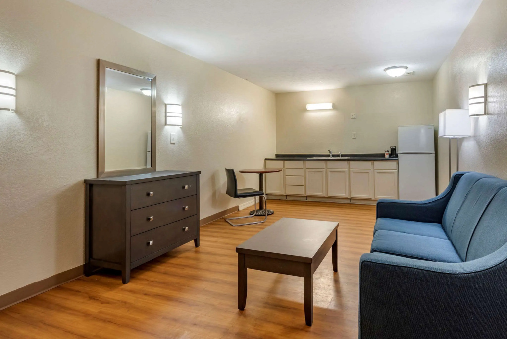 Quality Inn & Suites Columbus West