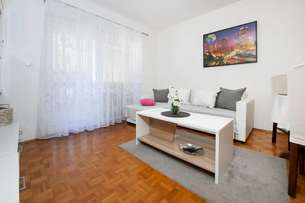 Ita 1 in Rovinj With 1 Bedrooms and 1 Bathrooms