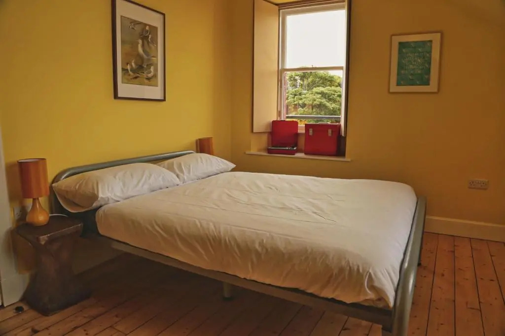 The Dolphin Inn Hostel